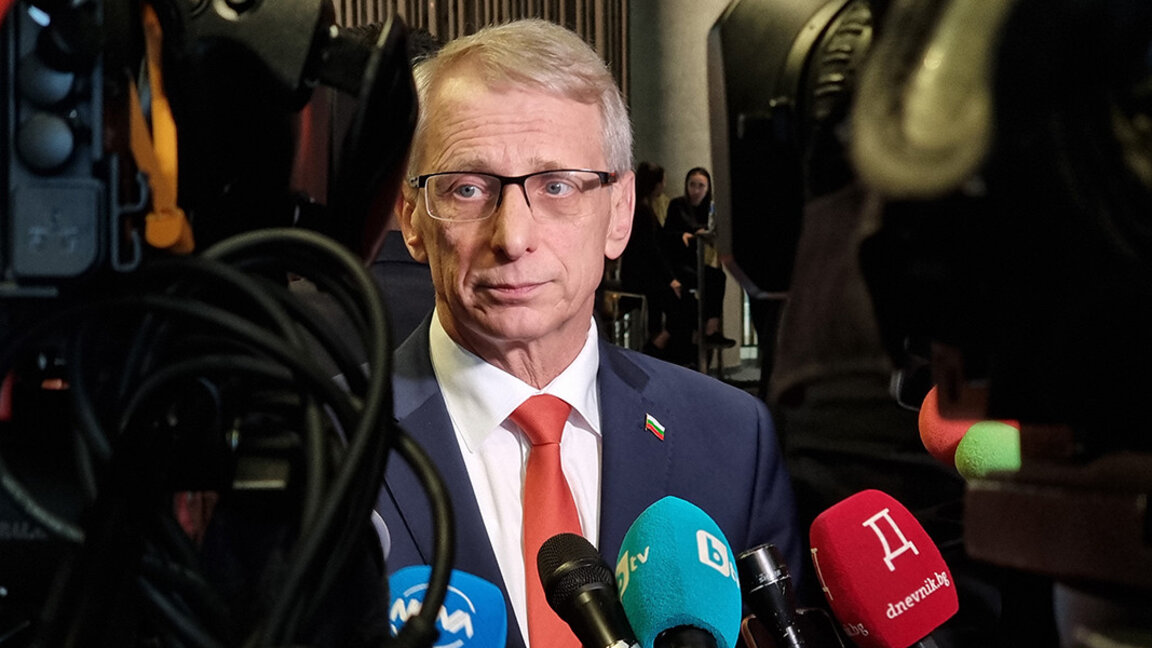 Денков: Известна ни е голяма част от описаната схема за заобикаляне на санкциите от "Лукойл"