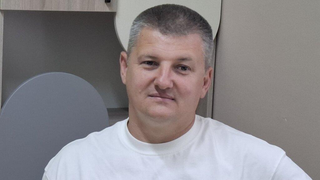 Директорът на гимназията Мирослав Павлов