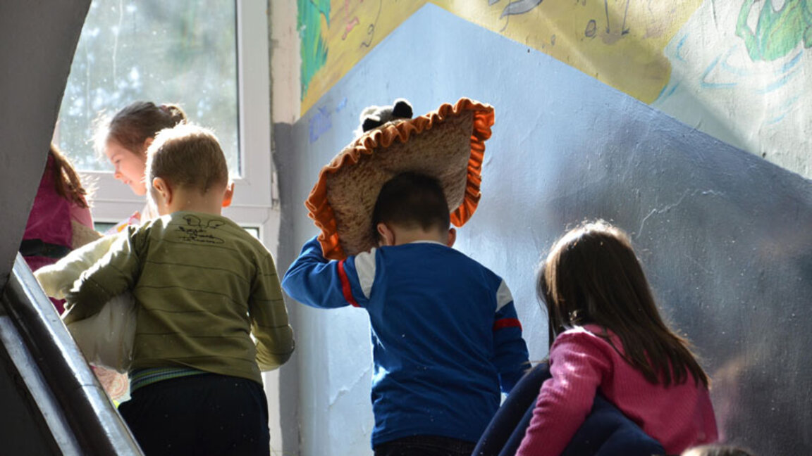 Suşevo anaokulunda 6 çocuklu sınıf