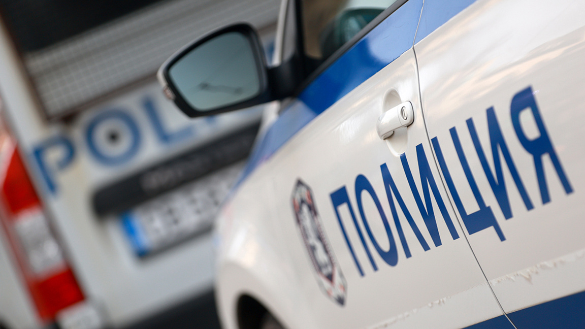 полиция полицейски автомобил тел. 112