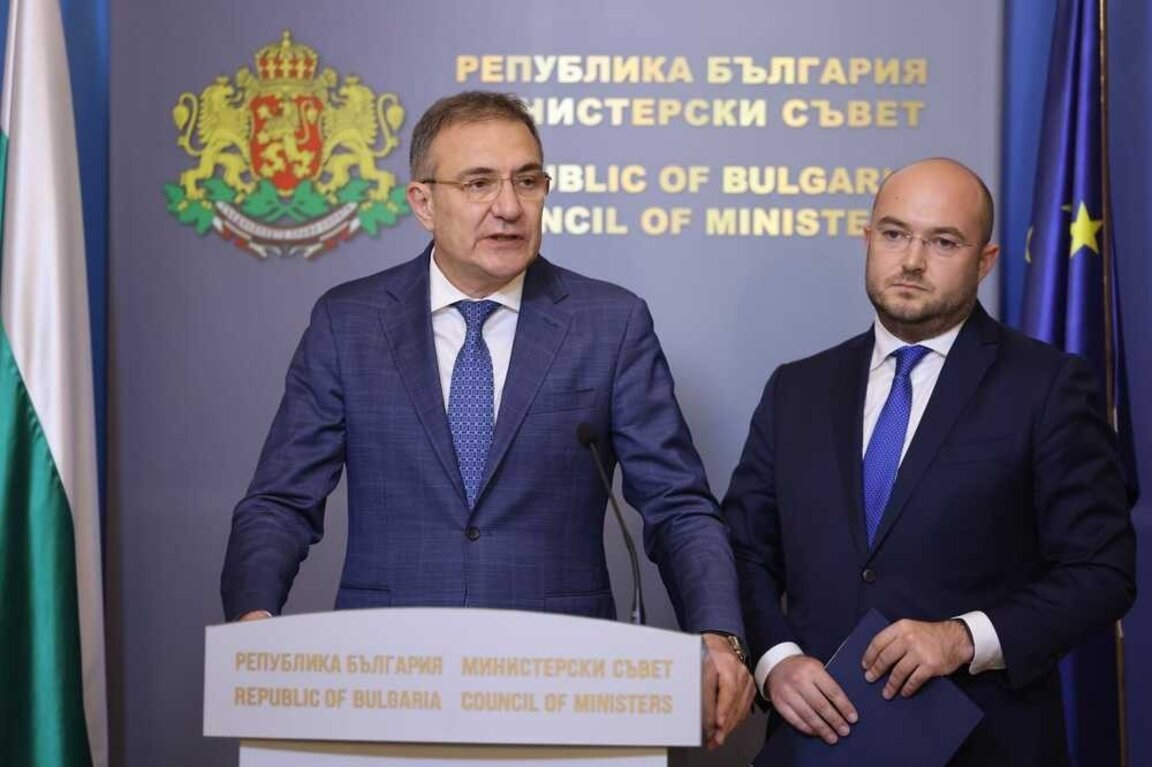 Борислав Гуцанов и Георги Георгиев на брифинг в МС, 9 юли 2025 г.