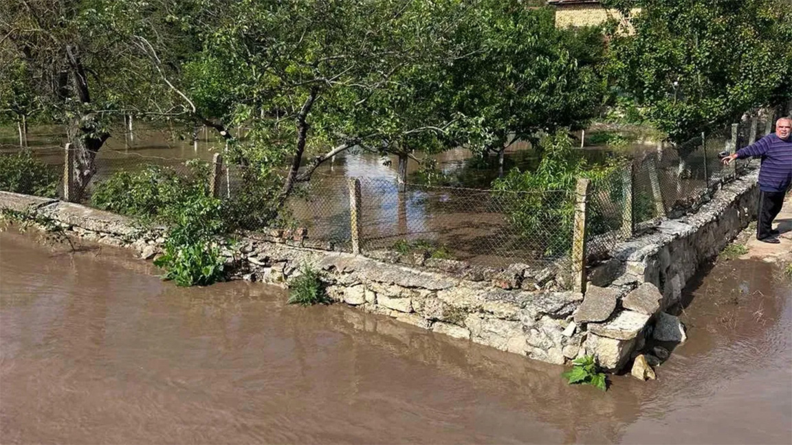 Katastrophenlage bleibt in mehreren Orten nach Unwettern bestehen