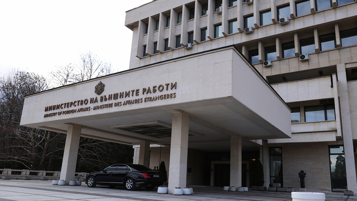 Над 2600 българи са напуснали безопасно държави в Близкия изток