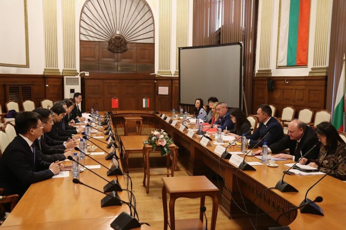 Bulgaria a crescut exporturile de porumb și semințe de floarea-soarelui către China