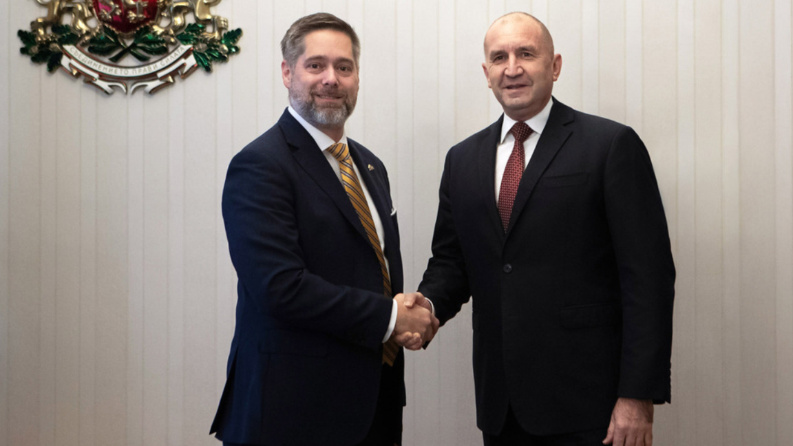 President Rumen Radev, Christopher Smith (left)
