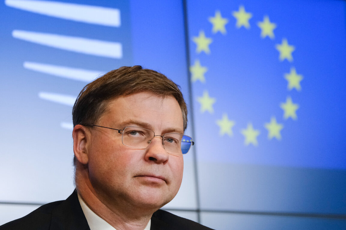 Valdis Dombrovskis: Bugün Bulgaristan için tarihi bir gündür