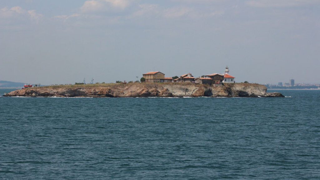 Остров "Света Анастасия" в Бургаския залив в Черно море