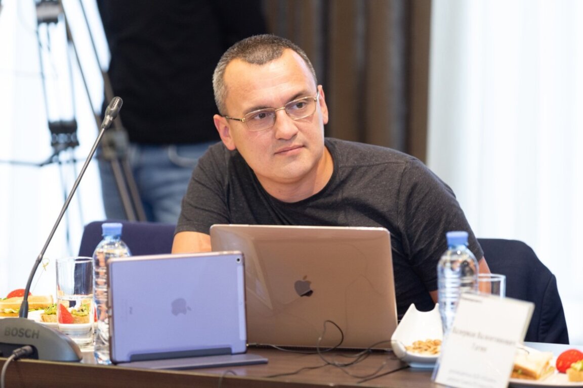 Руслан Валиев