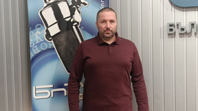 Смятам, че това е чисто безобразие и затова свикваме протест