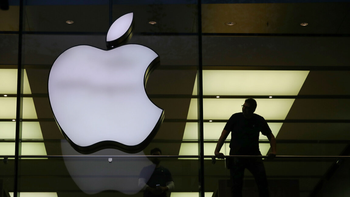 Apple избира ИИ модела на Alibaba пред този на DeepSeek за продаваните в Китай iPhone-и