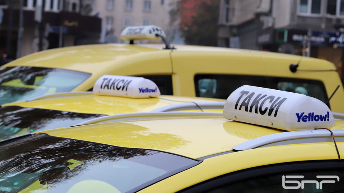 Предложение за увеличение на минималните тарифи на таксиметровите услуги в София с над 18%