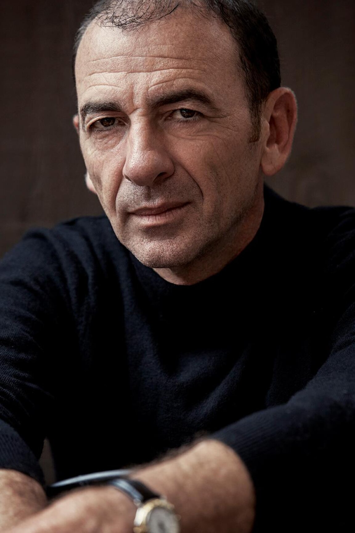 Димитър Маринов предава ценния си опит и тънкостите на актьорската работа в две книги