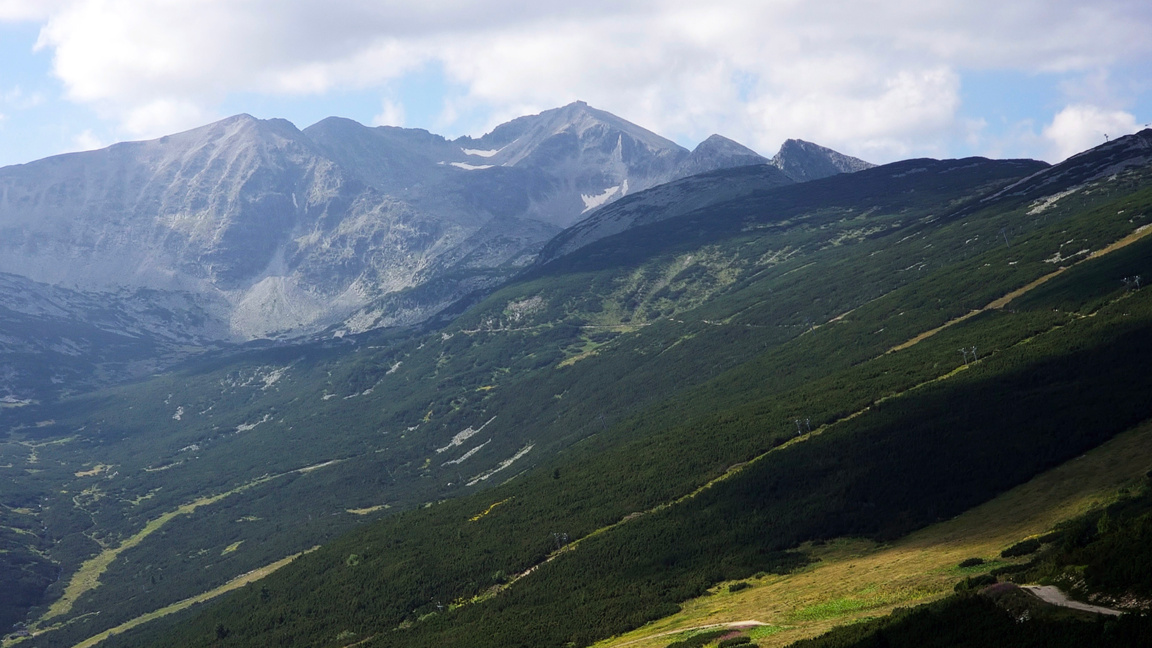 First autumn snow expected on Musala Peak