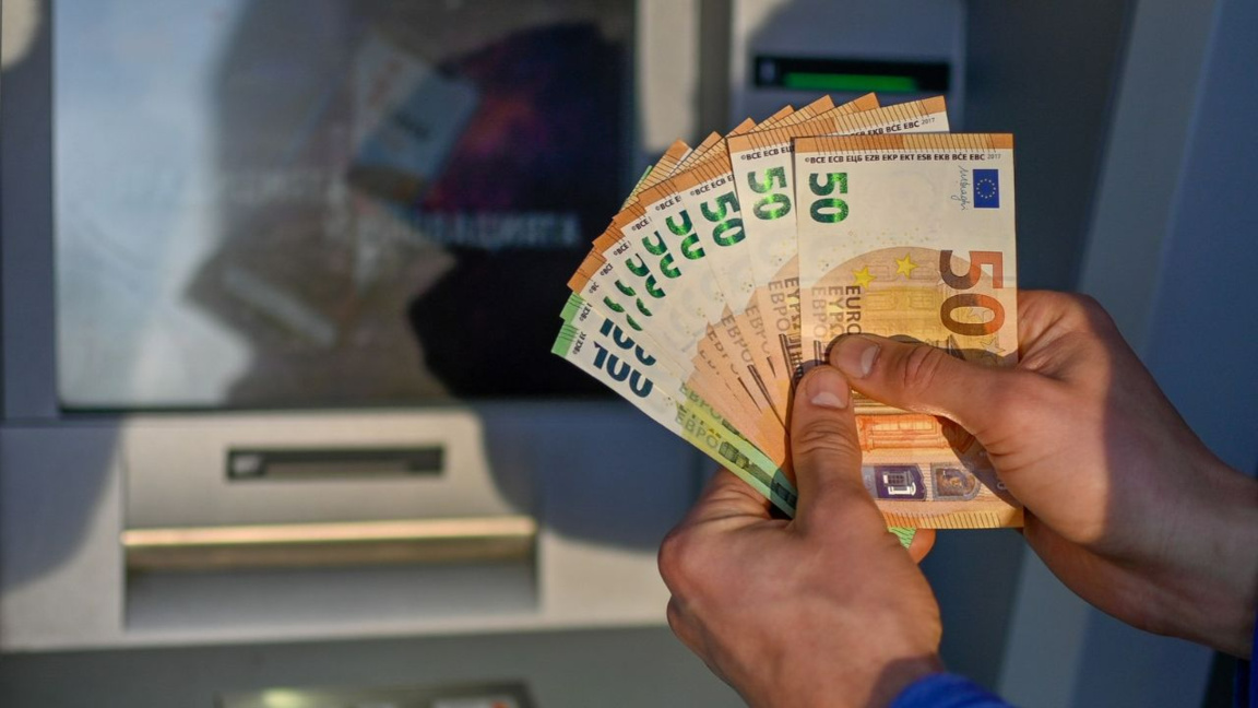Влада предлаже повећање минималне зараде за 6,4%, на 660 евра