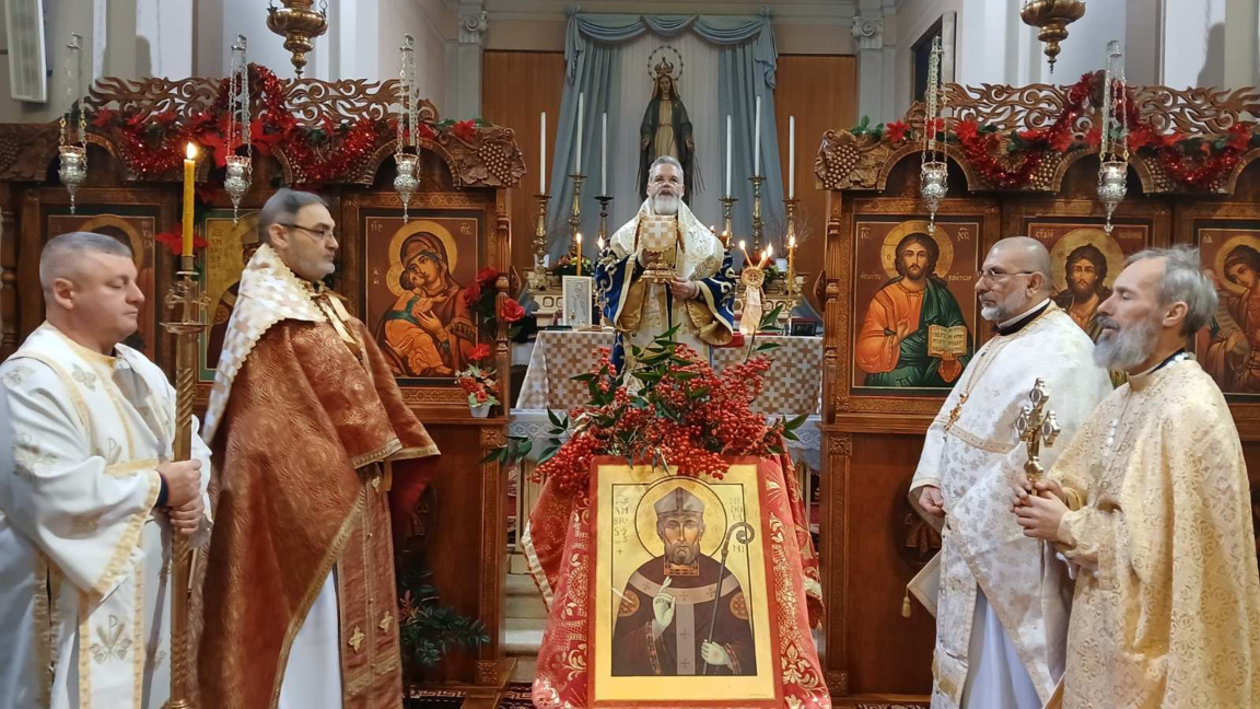 Празнична света литургия в Милано