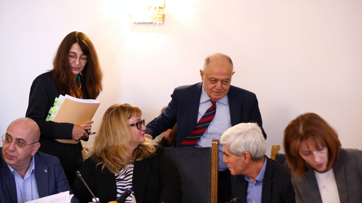 Правната комисия започна второто четене на промените в Изборния кодекс