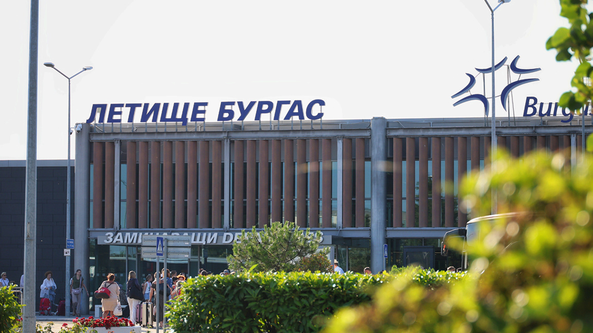 Почели директни летови Бургас - Јереван