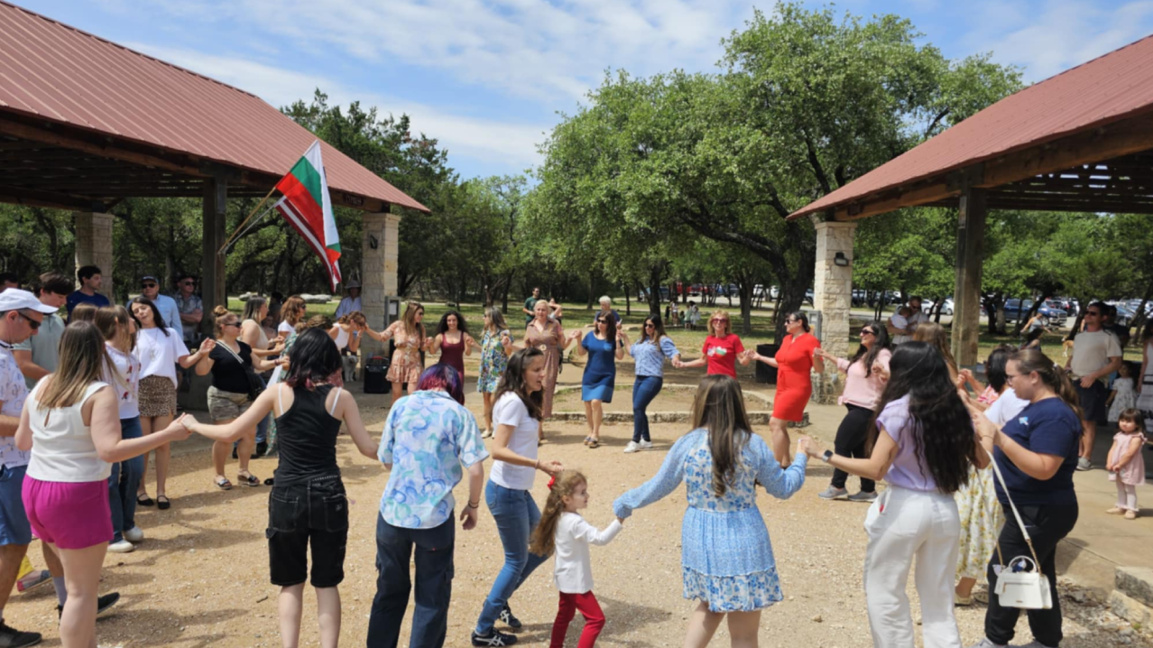 Dünyanın dört bir yanındaki Bulgarlar Pa...