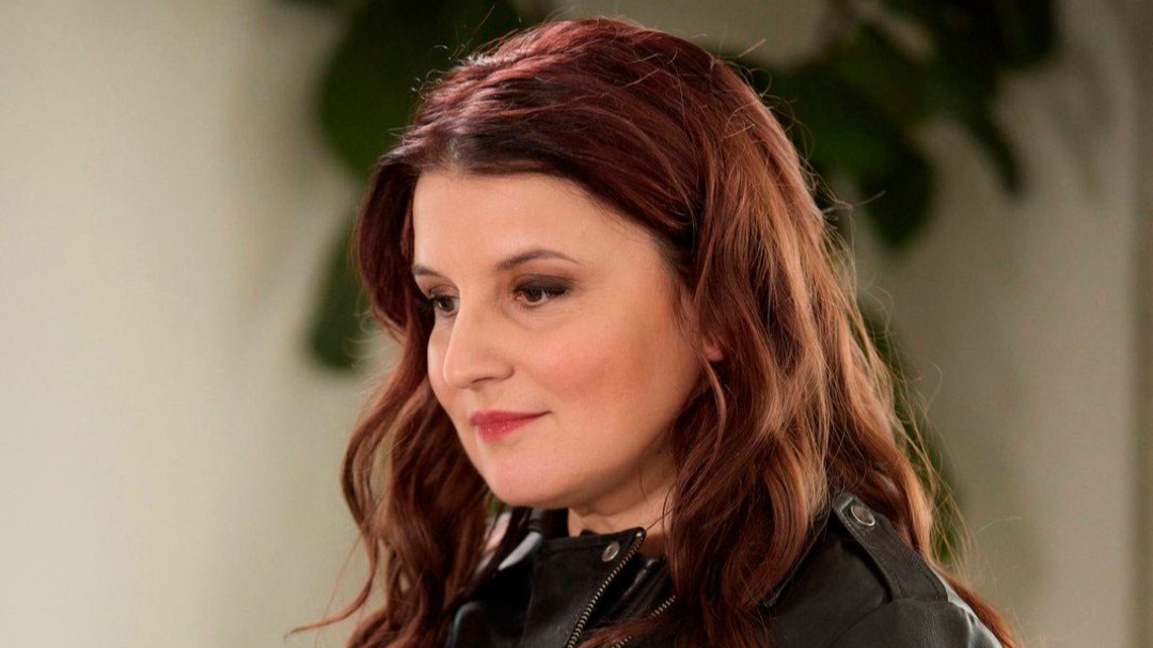 Eлена Атанасова в сцена от "Жени извън употреба"