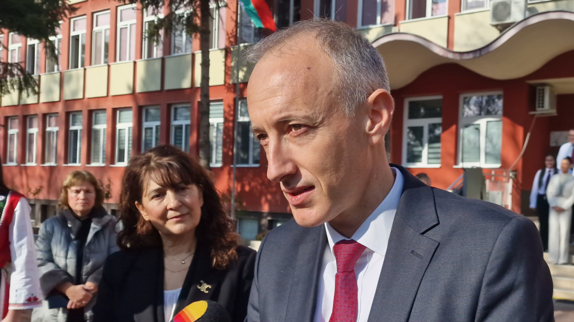 В новия проектобюджет за 2026 година няма промяна в частта Образование