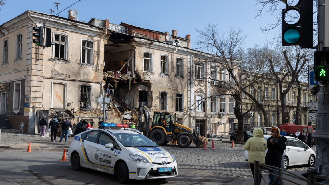 Разрушения след руска атака с дронове срещу Одеса, 19 март 2026 г.