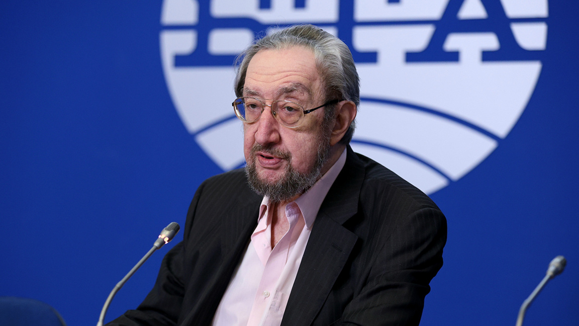 Юлиј Павлов