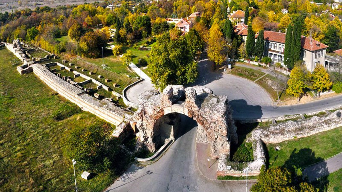 Непознати незаконно събират лични данни в Хисаря