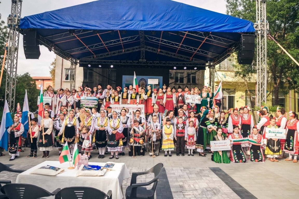 Пъстра фолклорна среща предстои и днес в Китен