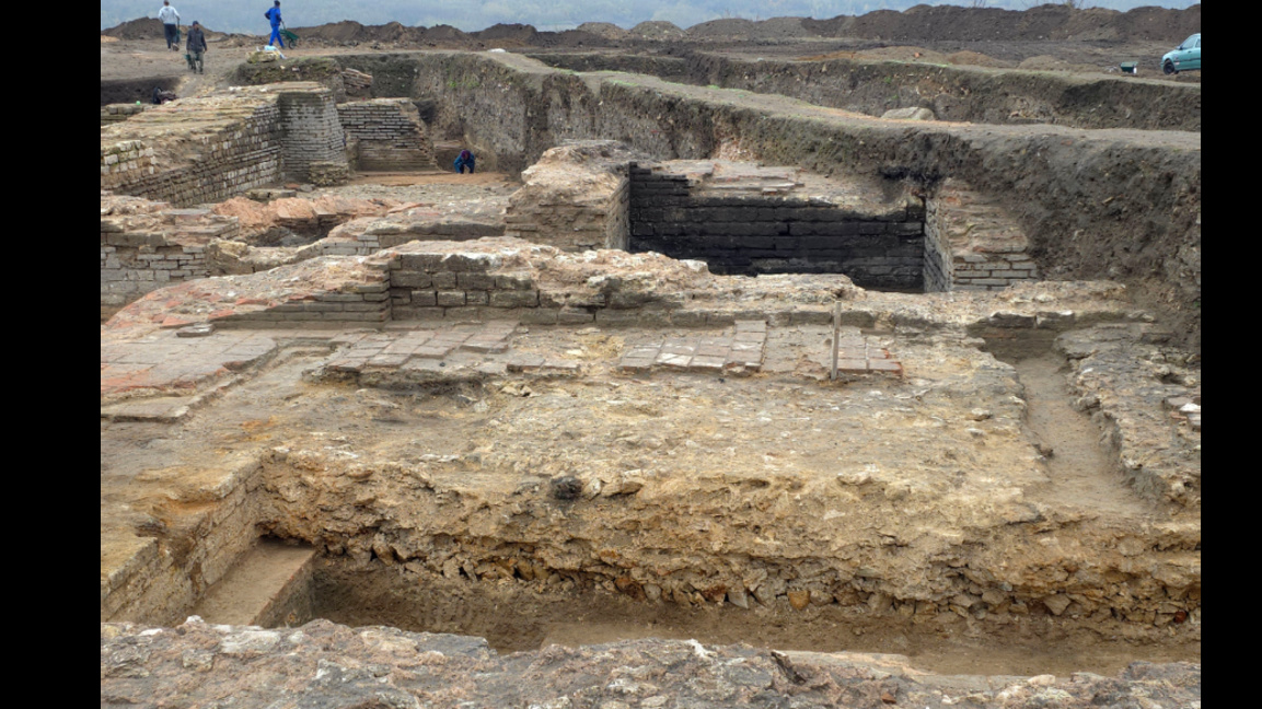 Римският строителен гений оживява под улиците на древна Рациария