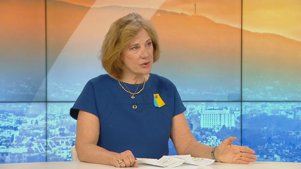 Елена Поптодорова