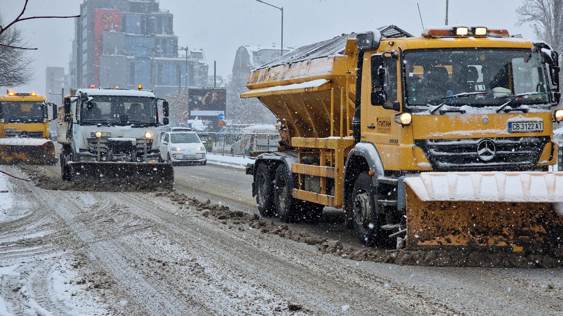 Пътната обстановка в столицата е нормална при зимни условия