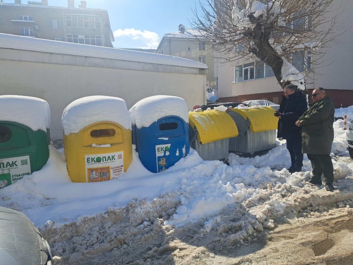 Кметът инспектира