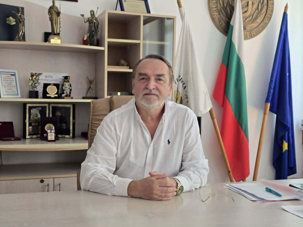 Д-р Александър Вълков