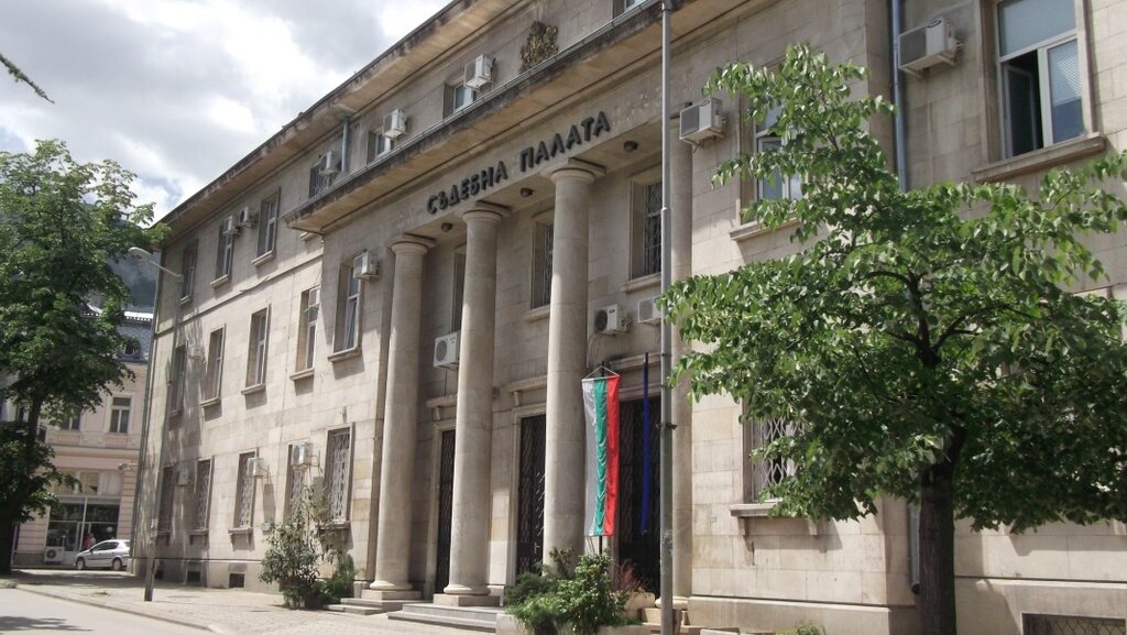 Делото за катастрофата с две загинали деца край козлодуйското село Бутан влиза в съда