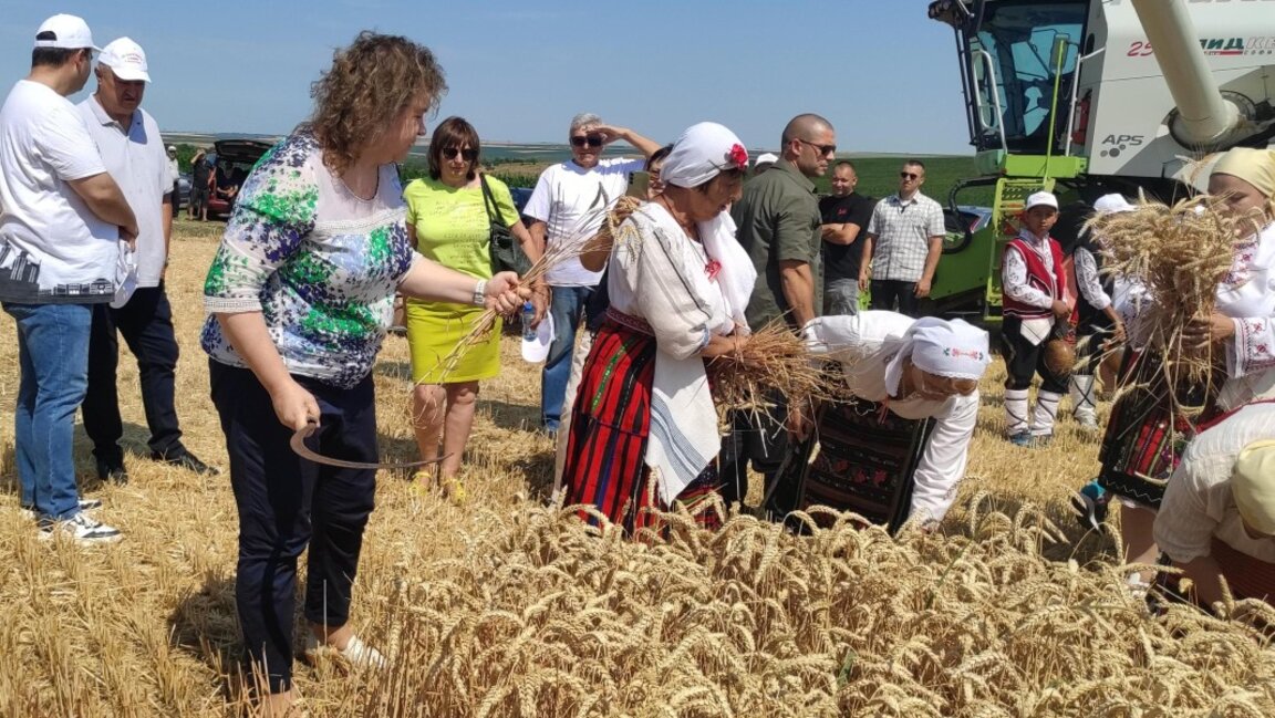 Наталия Киселова: Целта на внесения вот на недоверие е злоупотреба с процедурите