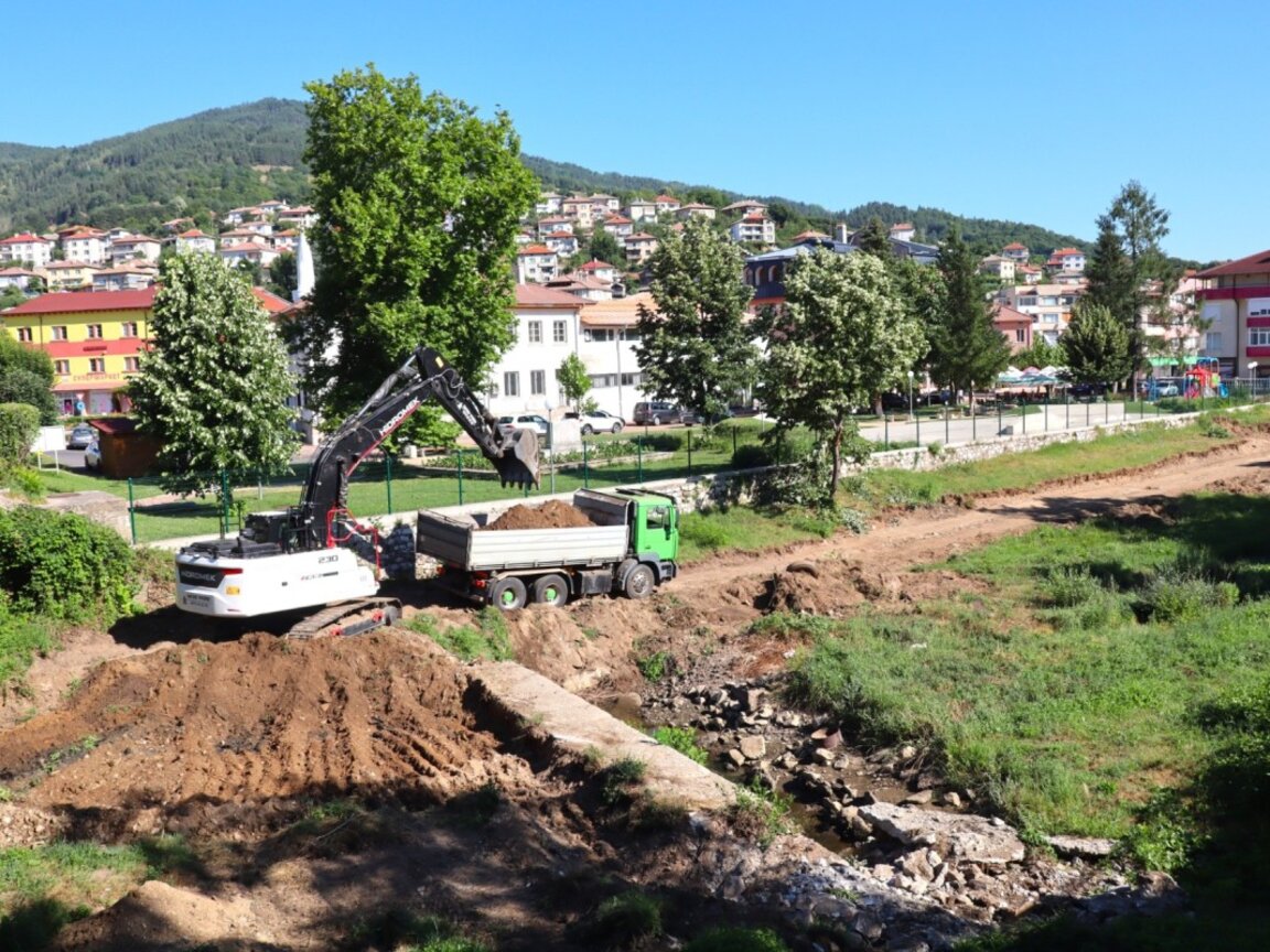 Започна обновяването на крайречната зона в Ардино