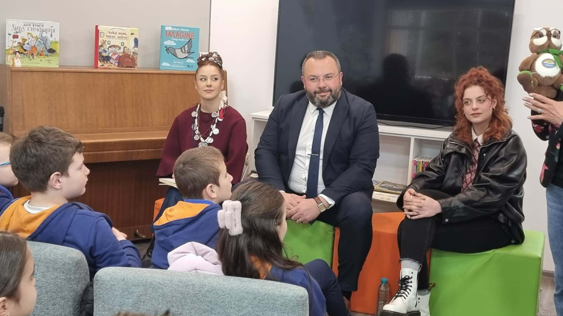 Маратон на четенето започна в Кюстендил