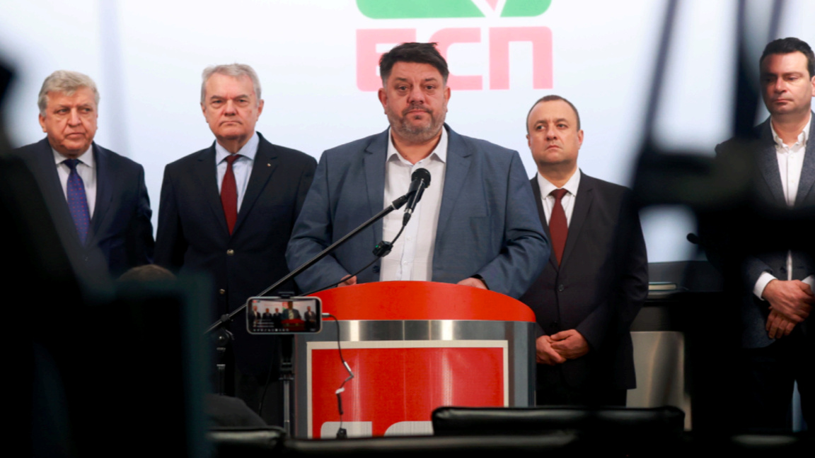 Le Bureau exécutif du Parti socialiste démissionne, le leader Atanas Zafirov non