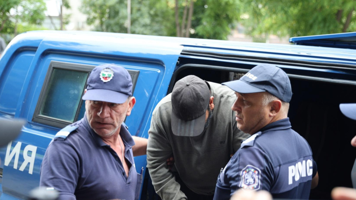 Повдигнаха четири обвинения на Асен Симеонов