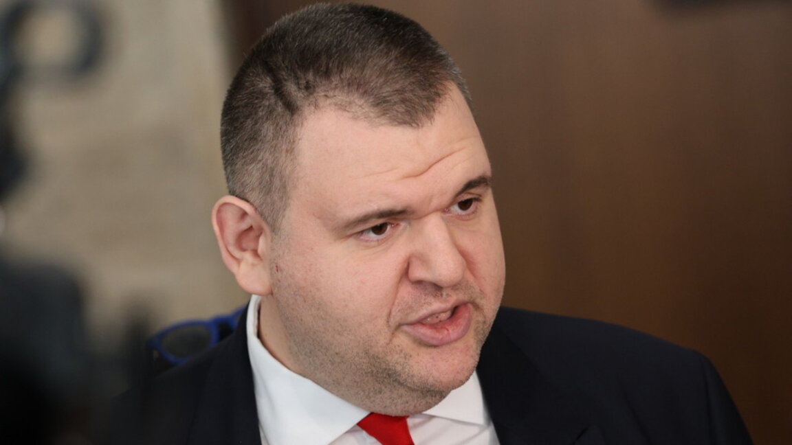 Делян Пеевски