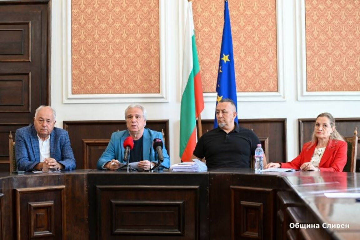 В Сливен общинският съвет гласува програмата за празника на града