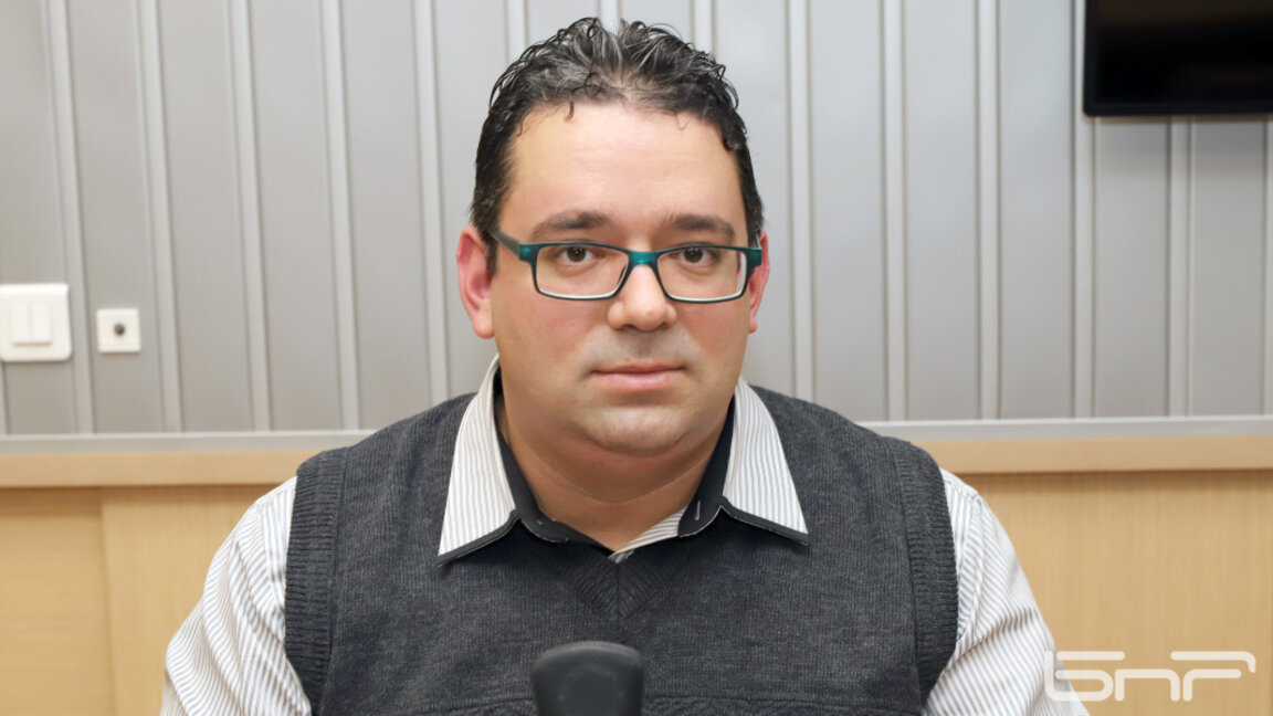 Иван Винаров