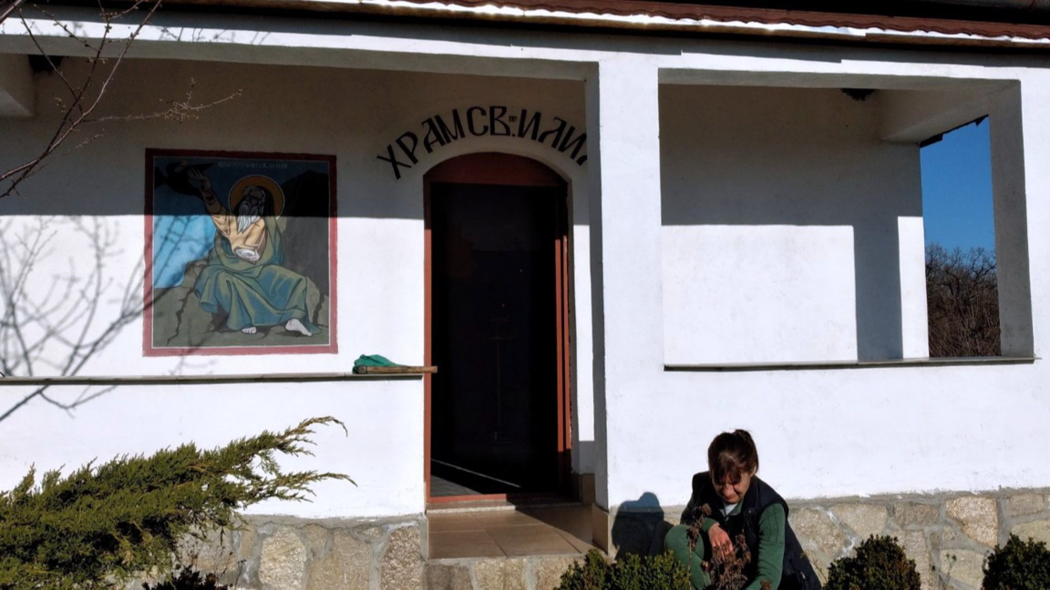 Параклисите на село Сираково