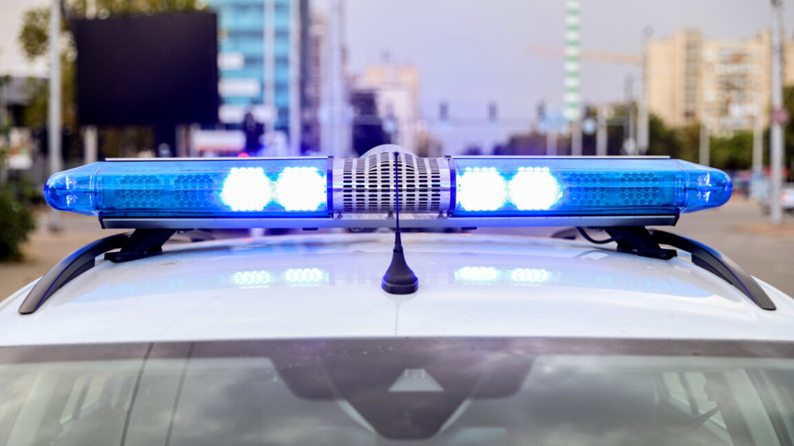 Полицията разследва пожар в житен блок в село Гаврил Геново