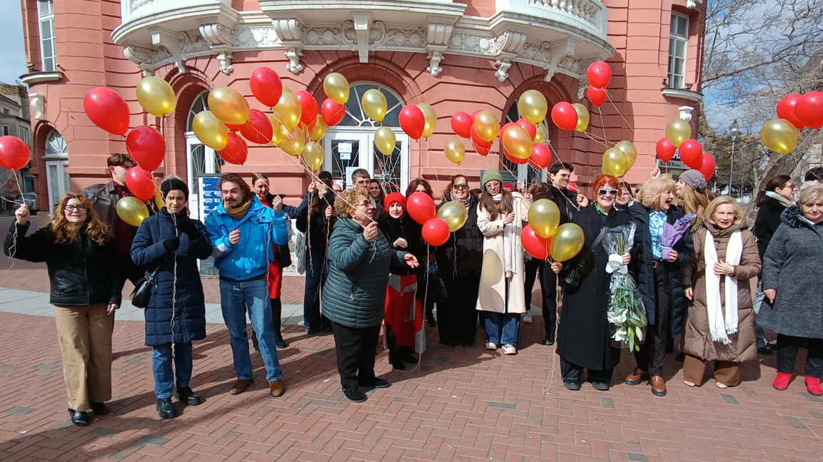 105 години ДТ "Стоян Бъчваров": Говорят актьорите...