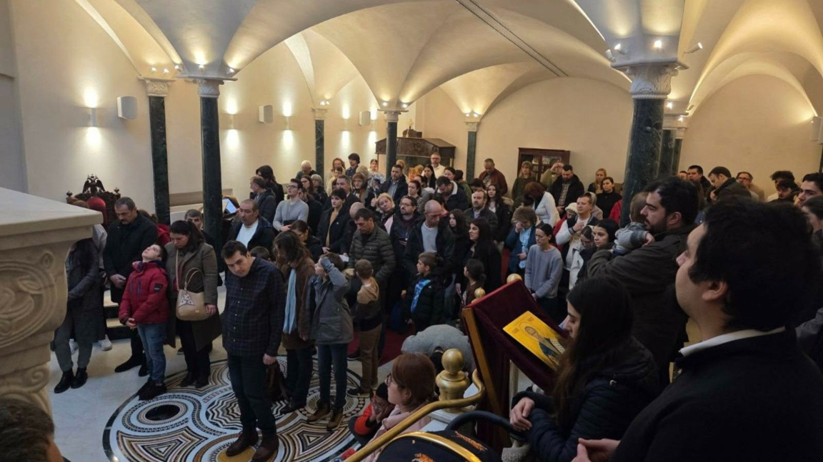 Българската църква в Лондон събра сънародниците ни за Сирни Заговезни