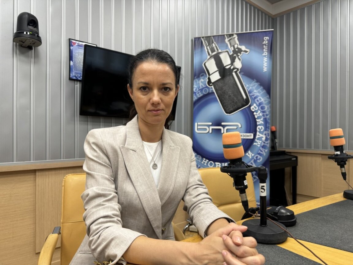 Зам.-министър на образованието Наталия Митева