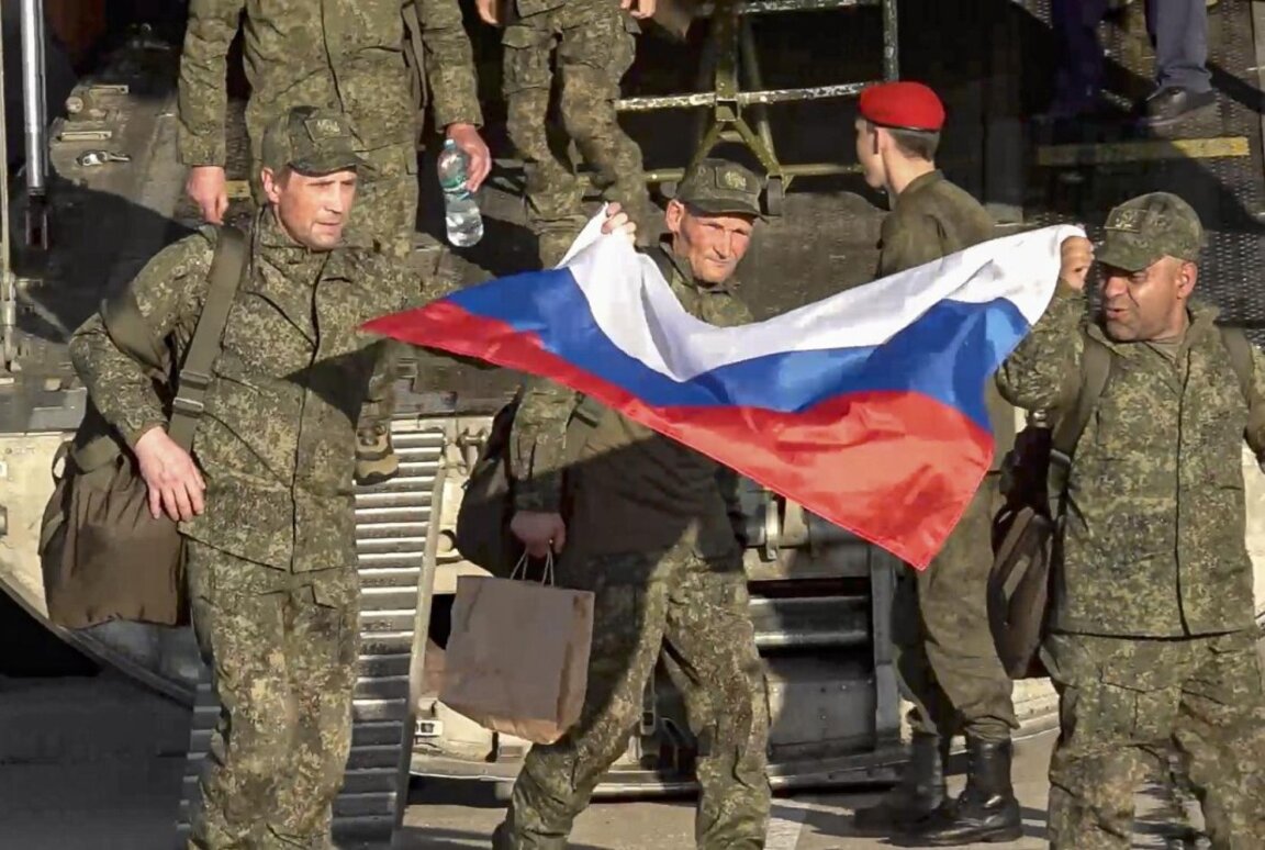 Освободени руски военнопленници.