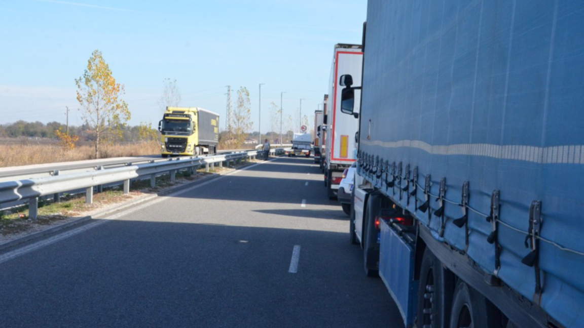 Камиони, тирове, Видин