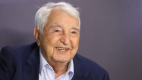 Prof. Minko Ballkanski dhe pasuesit e tij të rinj në shkencë dhe bamirësi